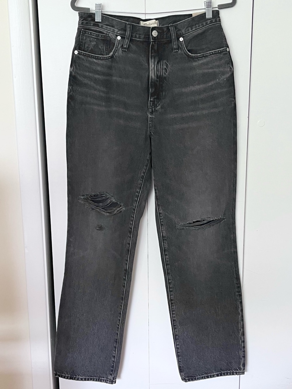Madewell Baggy Straight Jeans in Cavell Wash: Ripped Edition